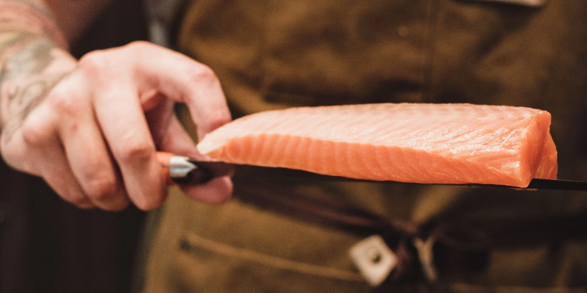 Plato de salmón al horno.